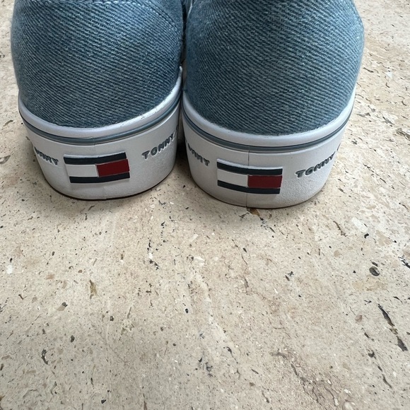 TOMMY HILFIGER VELCRO DENIM MARY JANES WOMENS 6.5 - Picture 5 of 7